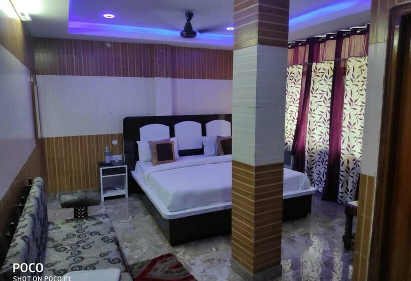 スーペリアールーム, Diamond, Meerut