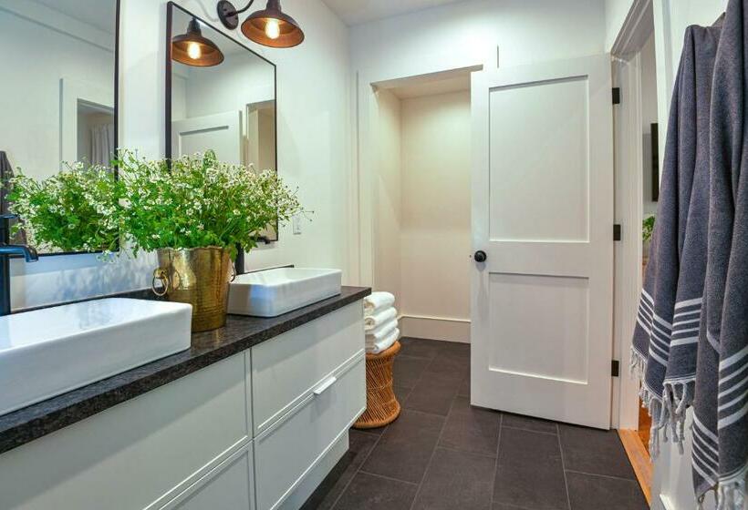 Deluxe Suite met Kingsize Bed, Kubli Haus