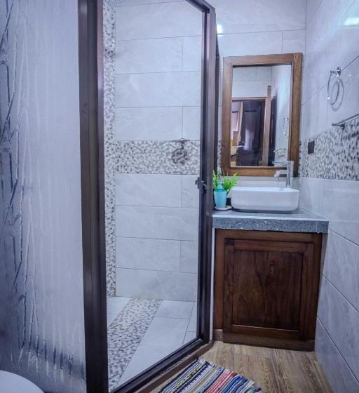 공동 객실, Argdivan Hostel
