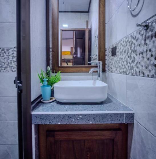 سرير فى غرفة مشتركه, Argdivan Hostel