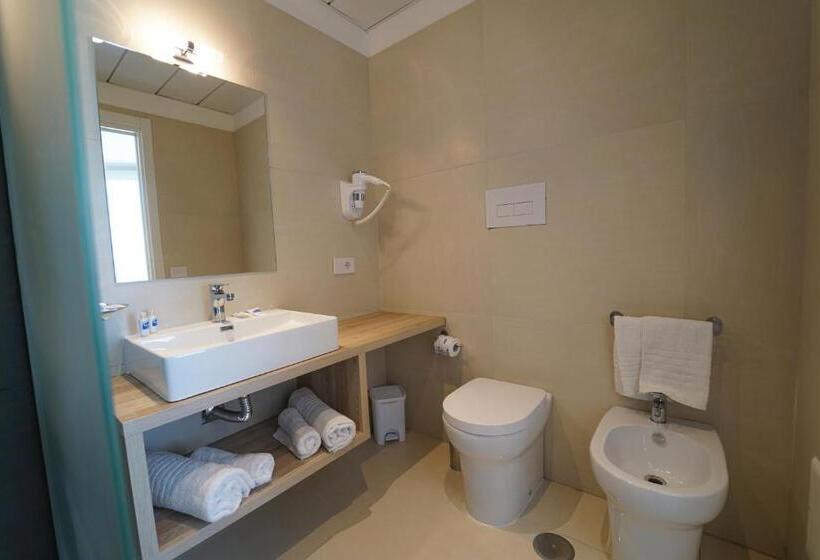 Номер Стандарт Вид на Сад, Eleamare Resort