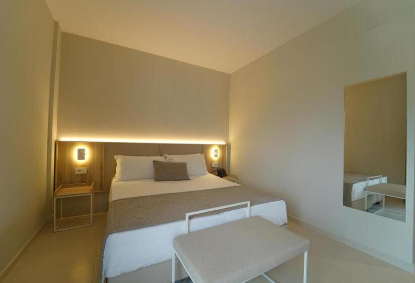 Четырехместный Номер Стандарт Вид на Сад, Eleamare Resort