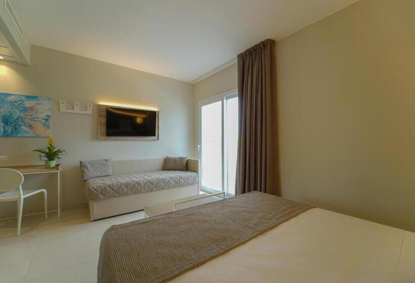 Triple Room Sea View, Eleamare Resort