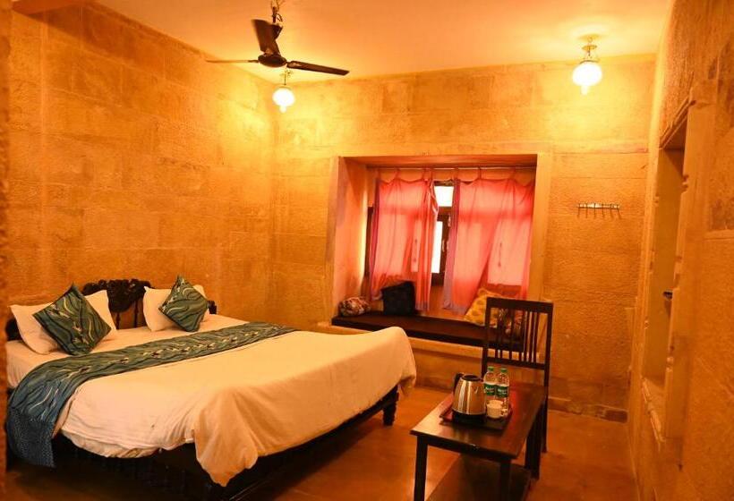 豪华房间, Navodaya Jaisalmer