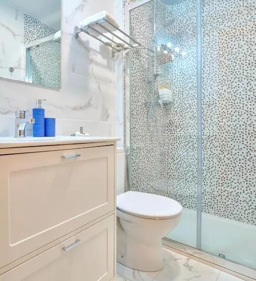 اتاق عادی, Casa Vestali