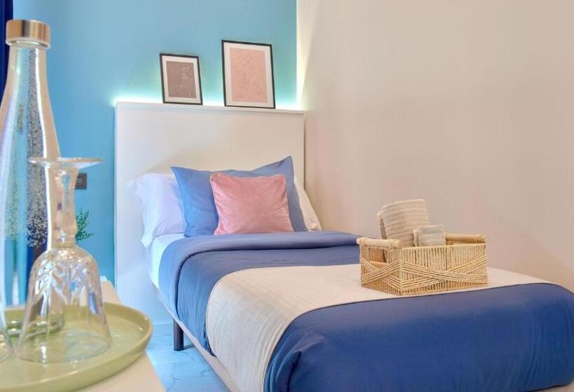 Comfort Driepersoonskamer, Casa Vestali