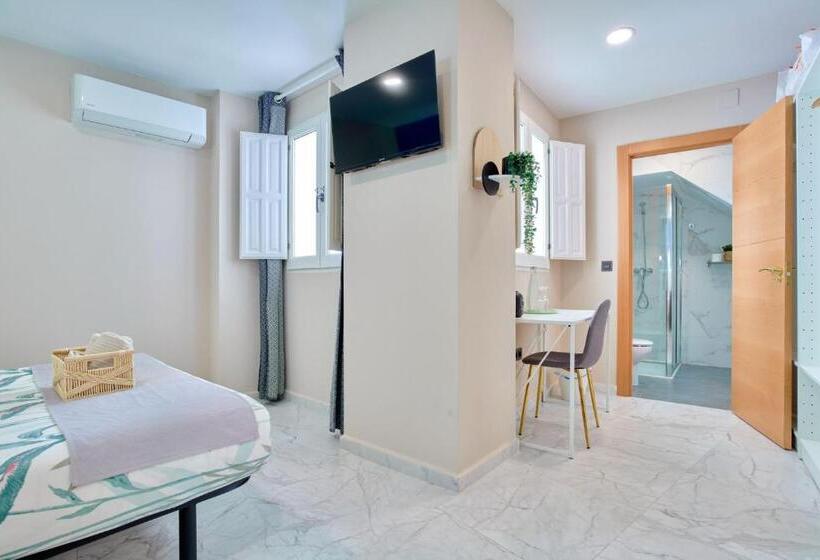 Familiekamer, Casa Vestali