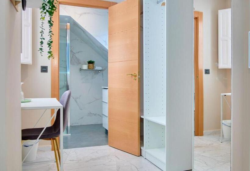 Familiekamer, Casa Vestali