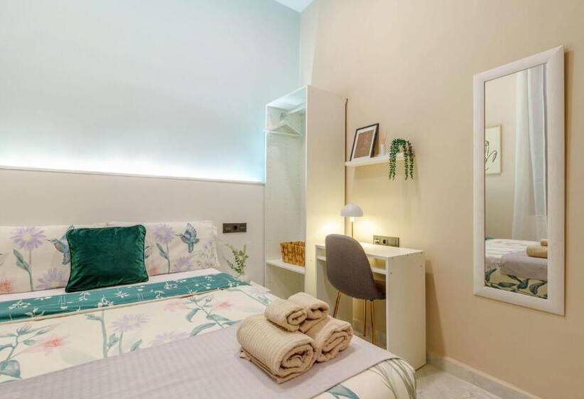 Eenvoudige Kamer, Casa Vestali