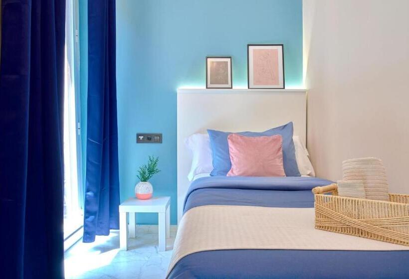 Standaard Driepersoonskamer met Balkon, Casa Vestali