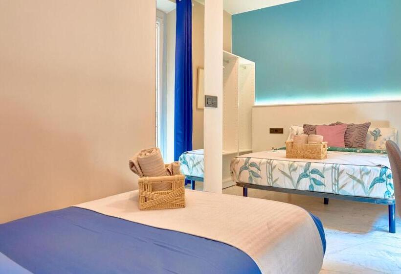 Standaard Driepersoonskamer met Balkon, Casa Vestali