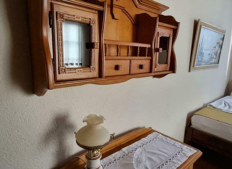 חדר סטנדרט לשלושה, Olivia1845 Guest House Ayvalık