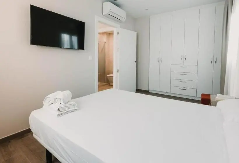آپارتمان 1 خوابه با تراس, Apartamentos Subup