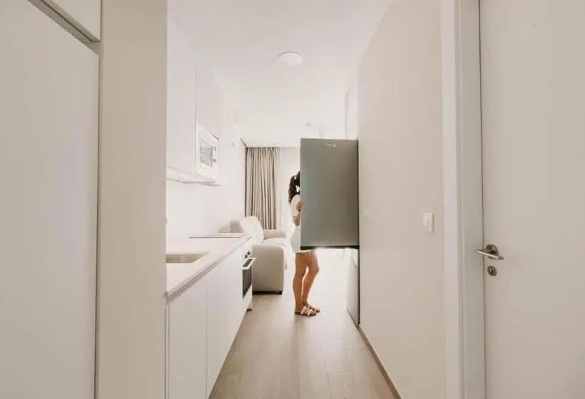 استودیو استاندارد با تراس, Apartamentos Subup