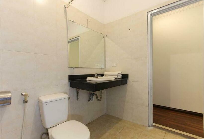 اتاق خانوادگی, Hanoi Jade Hostel