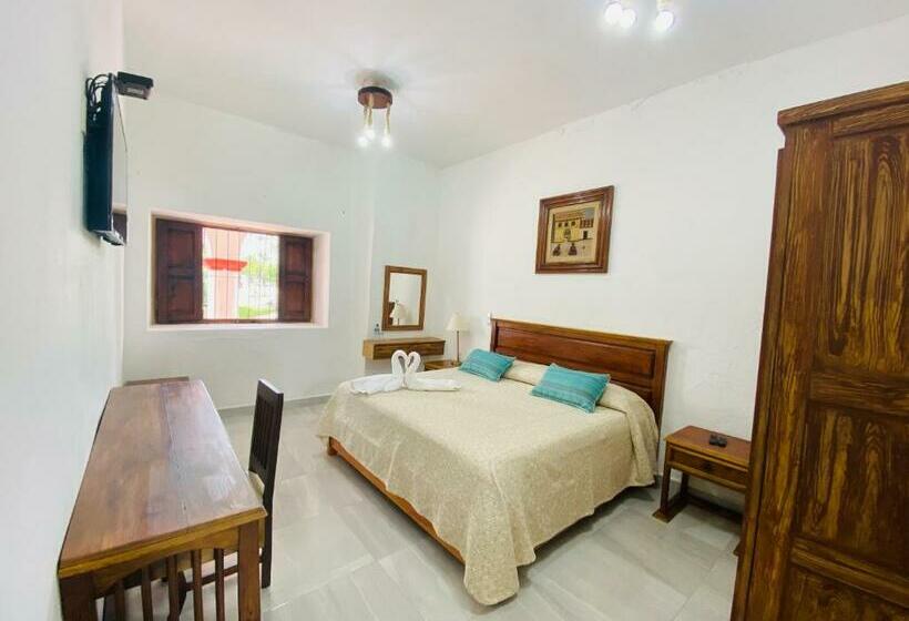 غرفة قياسية سرير كينج, Mansión Chiapa