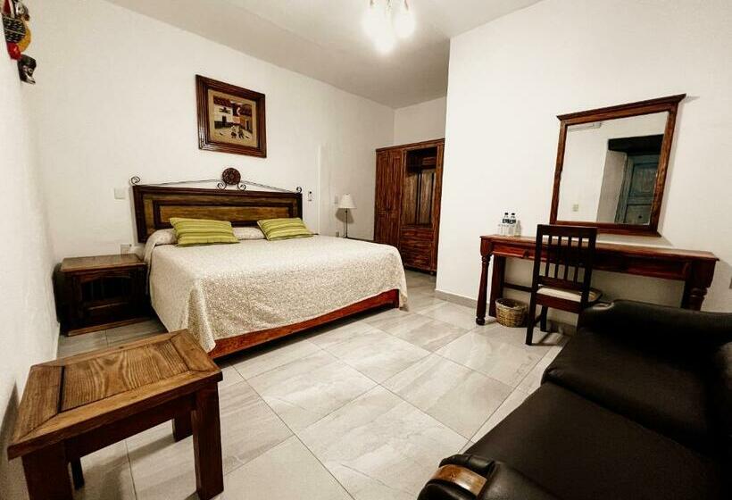 غرفة قياسية, Mansión Chiapa