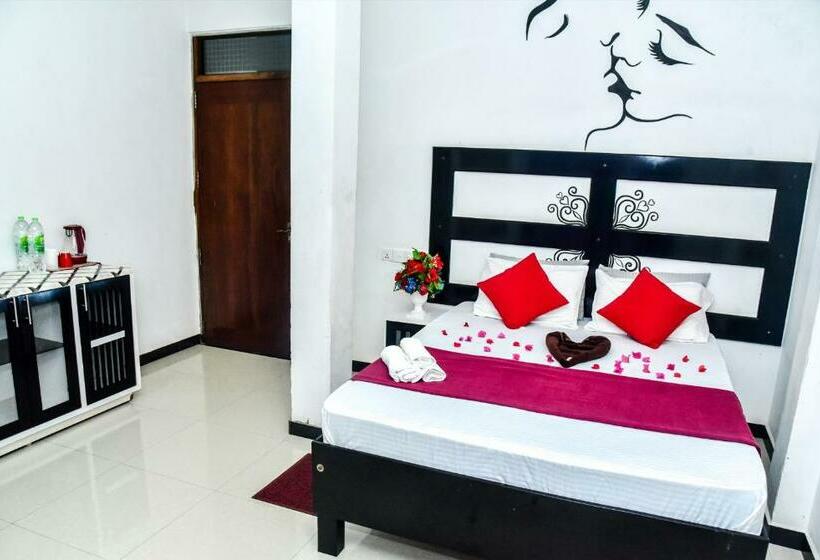 스탠다드 룸, New Isuru City