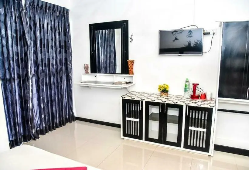 اتاق لوکس خانوادگی, New Isuru City