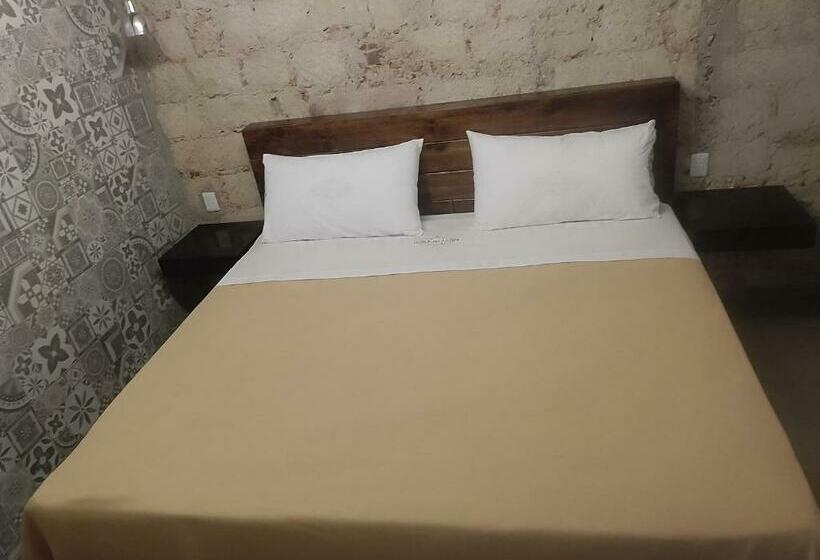 اتاق لوکس, Sonno Plaza Allende