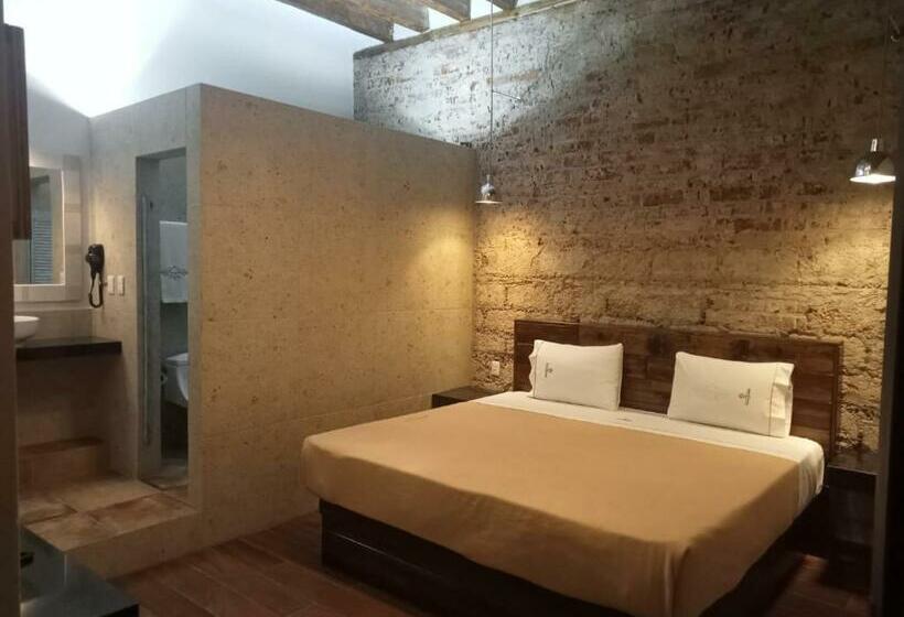 اتاق لوکس, Sonno Plaza Allende