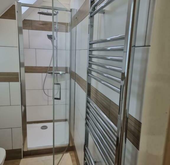 חדר סטנדרט לארבעה, Penzion U Skály