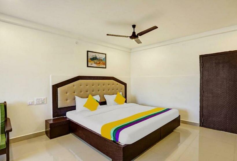 اتاق لوکس, Itsy Hotels Regalia Grand, 500 Mtrs From Madikeri Fort