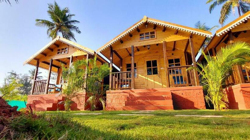 海景标准间带阳台, Parisa Beach Resort Tarkarli Bhogwe