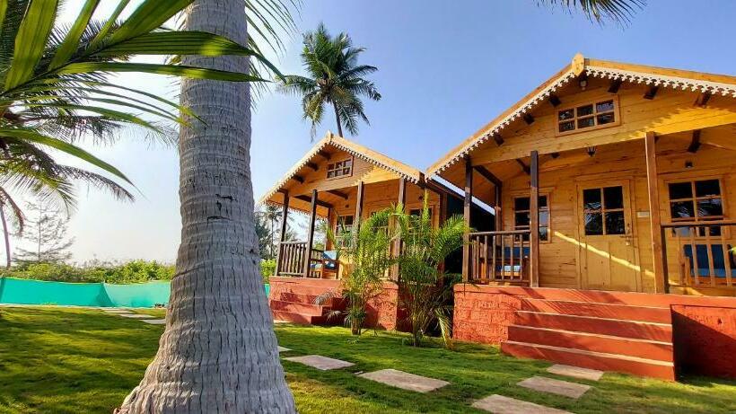 Quarto Estandar Vista Mar com Sacada, Parisa Beach Resort Tarkarli Bhogwe