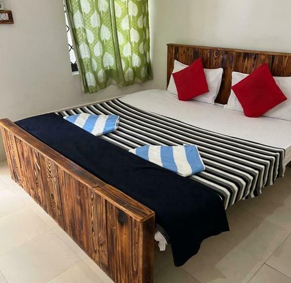 اتاق استاندارد, Grand Royale Cottage Anjuna