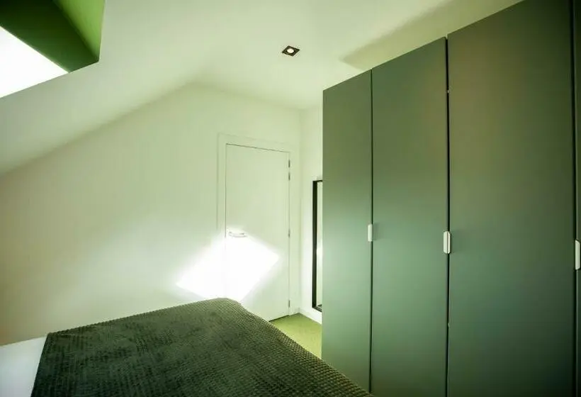 デラックススイート, City Housing Genk