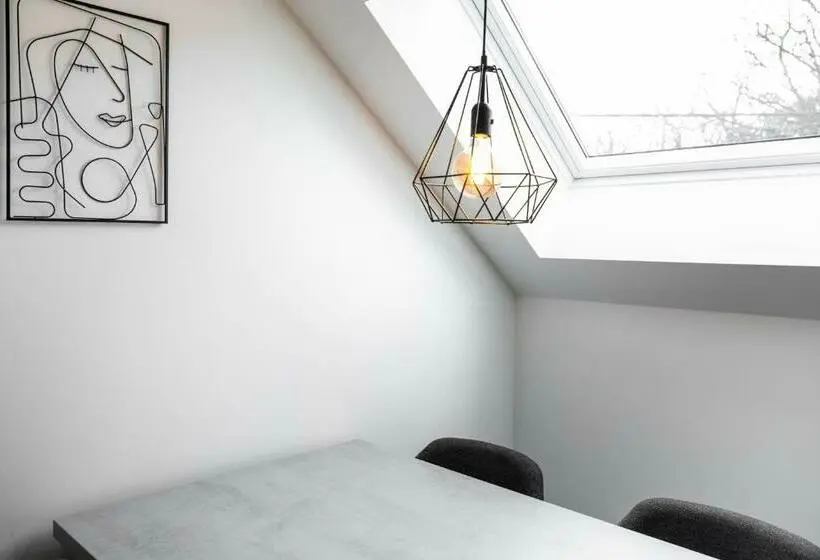 デラックススイート, City Housing Genk