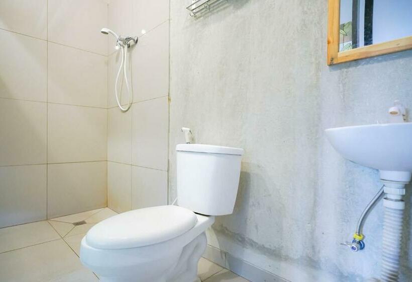 수피리어 룸, Urbanview Hotel Syariah De Umbrella Ciputat