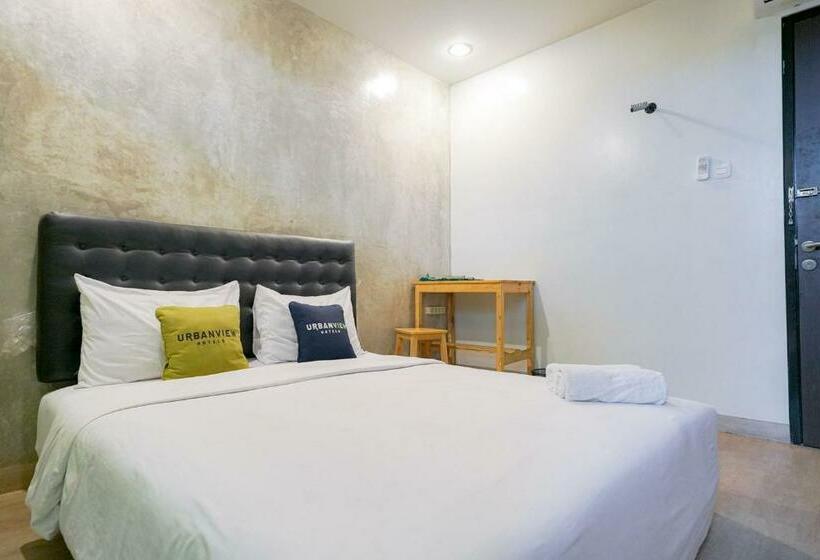 Номер Economy, Urbanview Hotel Syariah De Umbrella Ciputat