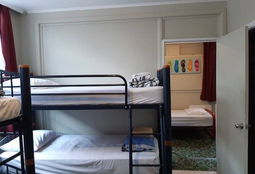 Кровать в Общей Комнате, Ariki Backpackers