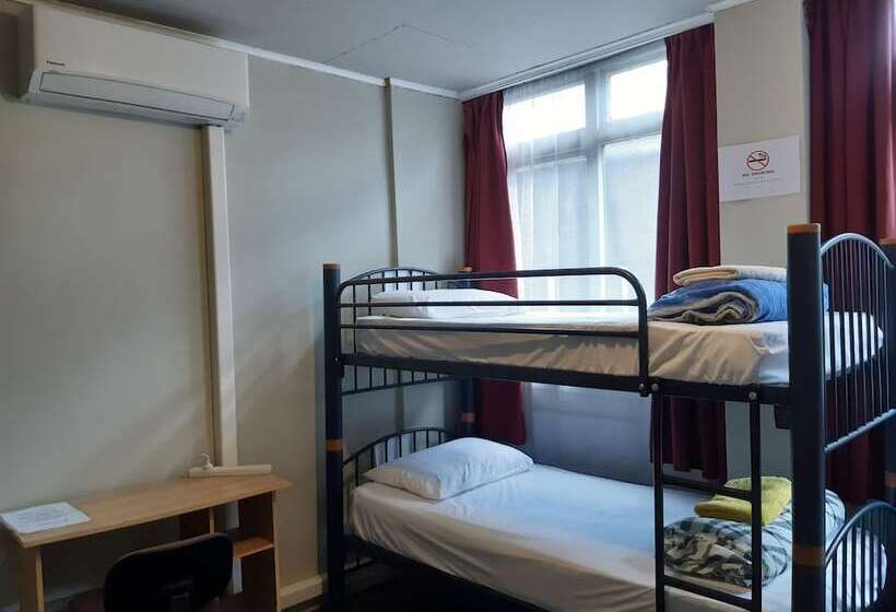 מיטה בחדר משותף, Ariki Backpackers