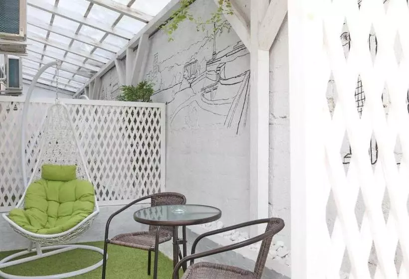 اتاق استاندارد با تراس, Garni Hotel Vozarev