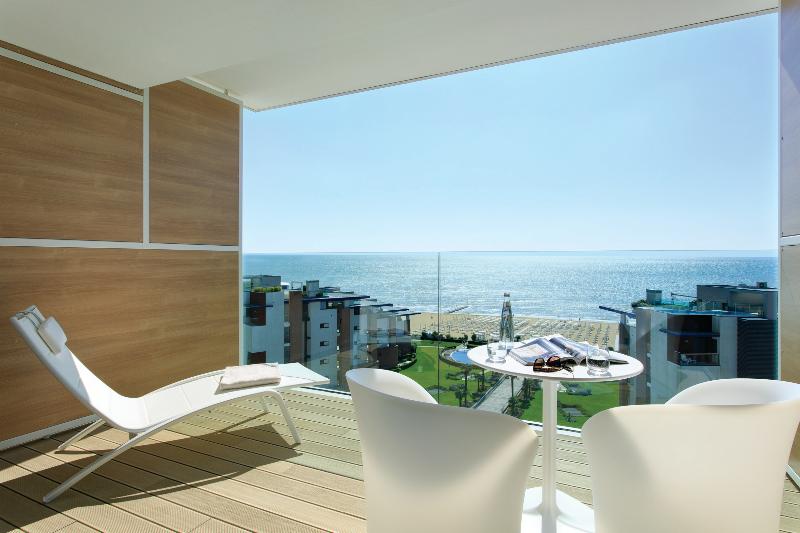 Трехместный Номер Deluxe Вид на Море, Almar Jesolo Resort & Spa