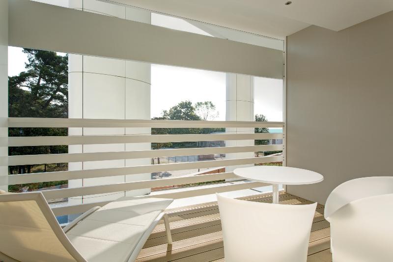 اتاق سوپریور با چشم‌انداز جانبی دریا, Almar Jesolo Resort & Spa