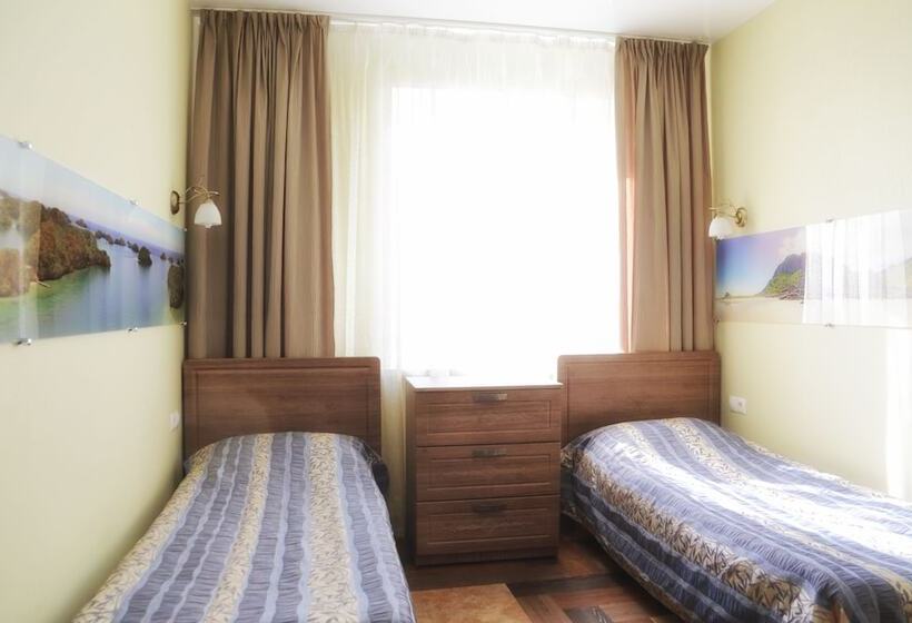 غرفة قياسية, Anzas