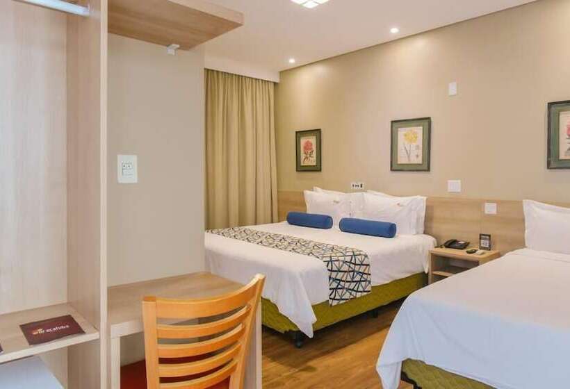 高级三人间, Araçatuba Plaza