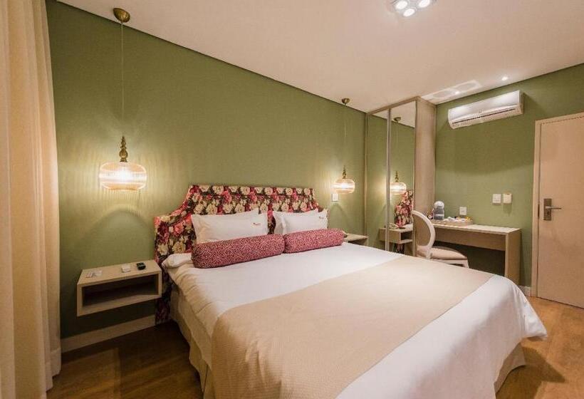 带大床的套房, Araçatuba Plaza