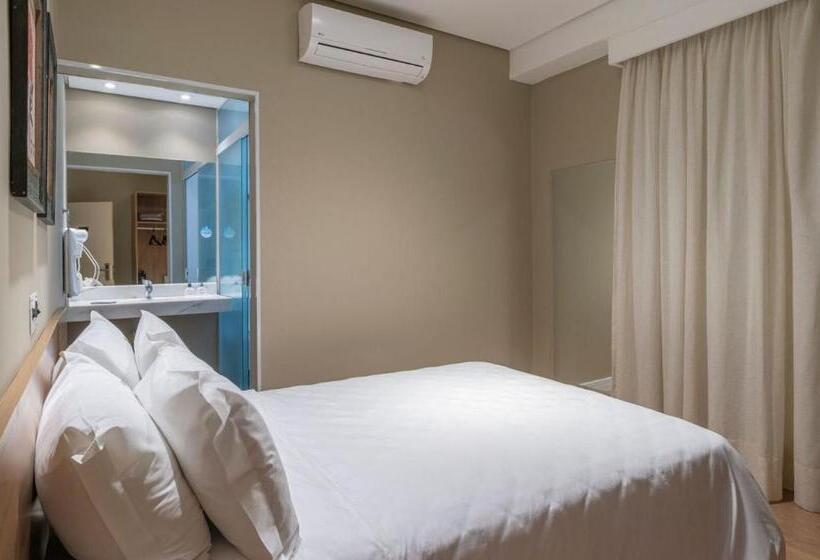 高级大房间, Araçatuba Plaza