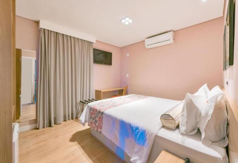 豪华房间, Araçatuba Plaza