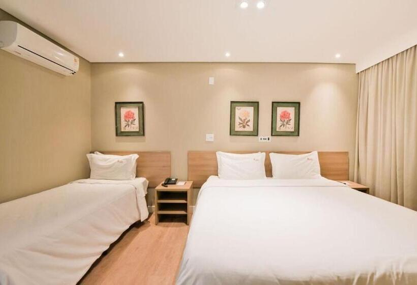 高级三人间, Araçatuba Plaza