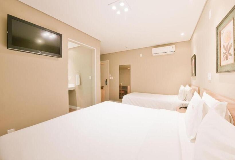 高级三人间, Araçatuba Plaza