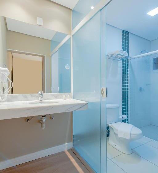 经济房, Araçatuba Plaza