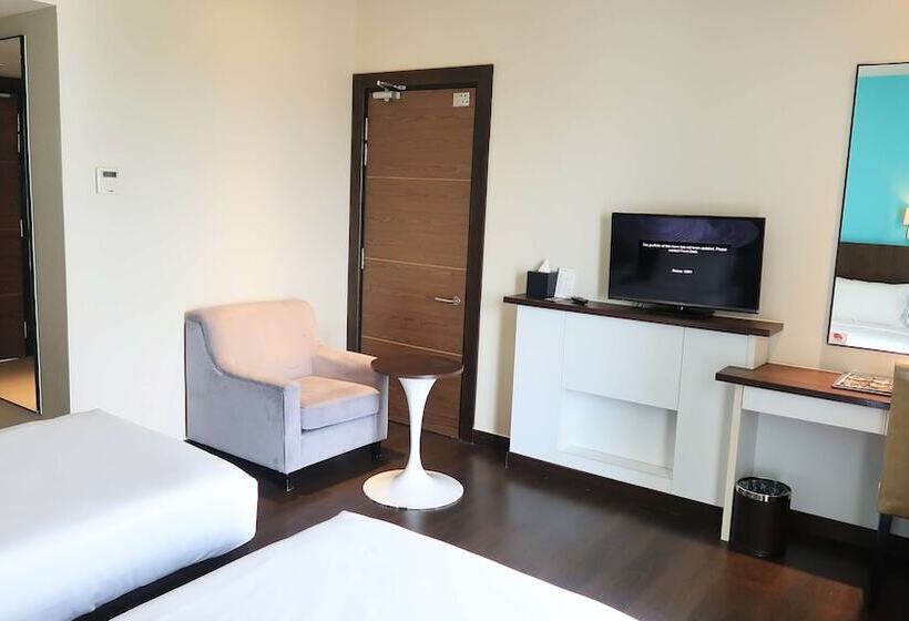 디럭스 룸, I City Trademark Collection By Wyndham