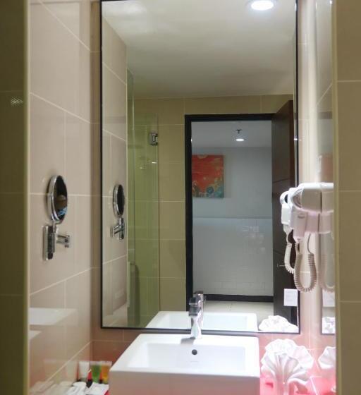 디럭스 룸, I City Trademark Collection By Wyndham