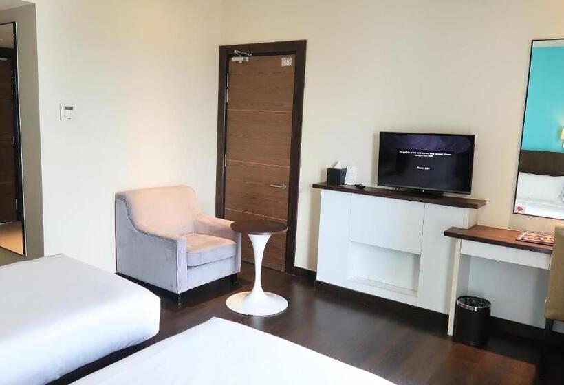 Номер Deluxe, I City Trademark Collection By Wyndham
